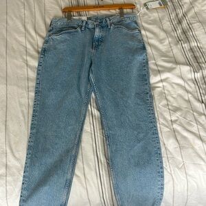 h&m jeans, brand new never worn. money earned goes towards school!